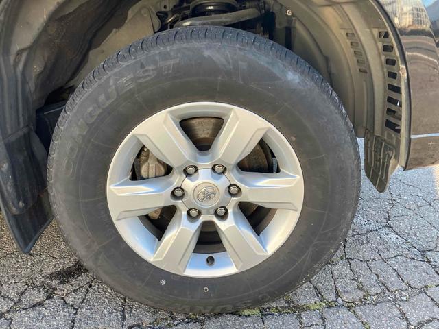 ランドクルーザープラド ＴＸ　Ｌパッケージ　４ＷＤ　ＥＴＣ　バックカメラ　オートクルーズコントロール　パワーシート　ナビ　ＴＶ　オートライト　ヘッドライトウォッシャー　アルミホイール　スマートキー　電動格納ミラー　シートヒーター　ＡＴ（25枚目）