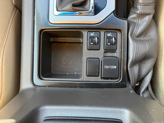ランドクルーザープラド ＴＸ　Ｌパッケージ　４ＷＤ　ＥＴＣ　バックカメラ　オートクルーズコントロール　パワーシート　ナビ　ＴＶ　オートライト　ヘッドライトウォッシャー　アルミホイール　スマートキー　電動格納ミラー　シートヒーター　ＡＴ（49枚目）