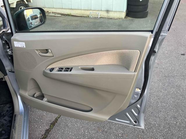 ムーヴ Ｌ　４ＷＤ　キーレスエントリー　アイドリングストップ　電動格納ミラー　ベンチシート　ＣＶＴ　盗難防止システム　ＡＢＳ　ＣＤ　ミュージックプレイヤー接続可　アルミホイール　衝突安全ボディ　エアコン（32枚目）