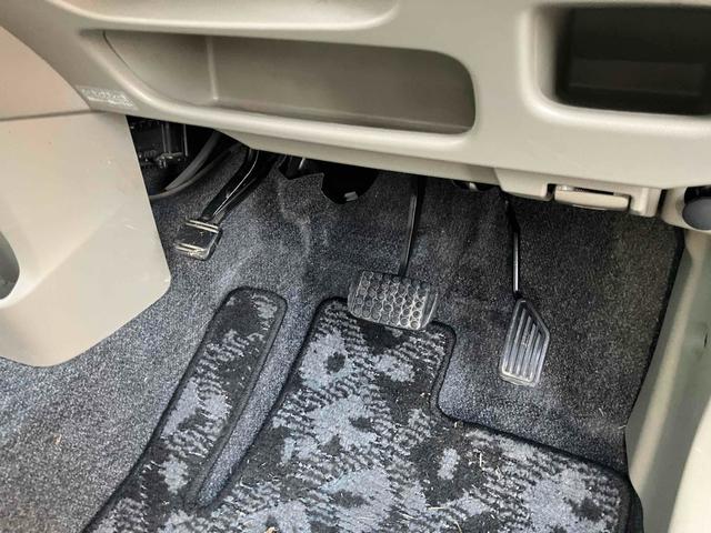 ムーヴ Ｌ　４ＷＤ　キーレスエントリー　アイドリングストップ　電動格納ミラー　ベンチシート　ＣＶＴ　盗難防止システム　ＡＢＳ　ＣＤ　ミュージックプレイヤー接続可　アルミホイール　衝突安全ボディ　エアコン（33枚目）