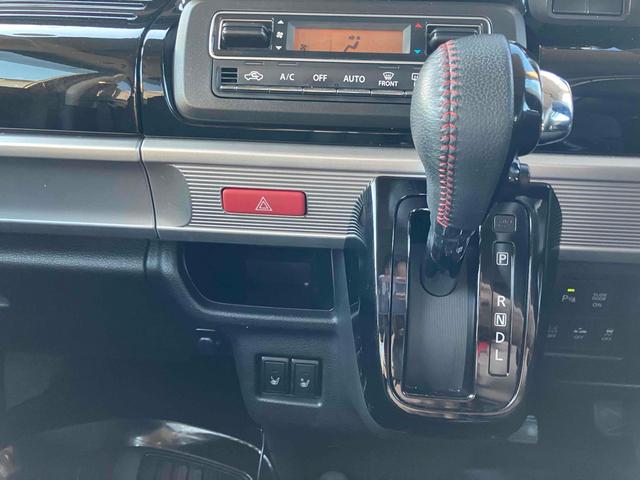 スペーシアカスタム ハイブリッドＸＳ　４ＷＤ　ドライブレコーダー　ＥＴＣ　バックカメラ　両側電動スライドドア　ナビ　ＴＶ　クリアランスソナー　レーンアシスト　衝突被害軽減システム　オートライト　ＬＥＤヘッドランプ　スマートキー（9枚目）