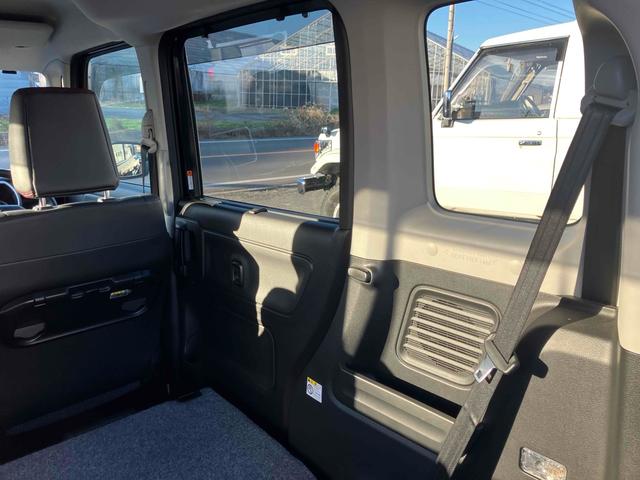 スペーシアカスタム ハイブリッドＸＳ　４ＷＤ　ドライブレコーダー　ＥＴＣ　バックカメラ　両側電動スライドドア　ナビ　ＴＶ　クリアランスソナー　レーンアシスト　衝突被害軽減システム　オートライト　ＬＥＤヘッドランプ　スマートキー（31枚目）