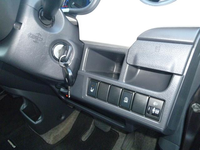 ワゴンＲ ＦＸ　４ＷＤ　アイドリングストップ　キーレス　ＣＤ　ＥＴＣ　１４ＡＷ　シートヒーター（8枚目）
