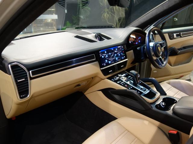 カイエンクーペ カイエンGTS クーペ 純正OPカシミヤベージュペイント純正21inスパイダーRSホイール装着ブラック/モハーヴェ ベージュインテリアBOSEサラウンドサウンドシステム装備純正OPプライバシーガラス装備(36枚目)