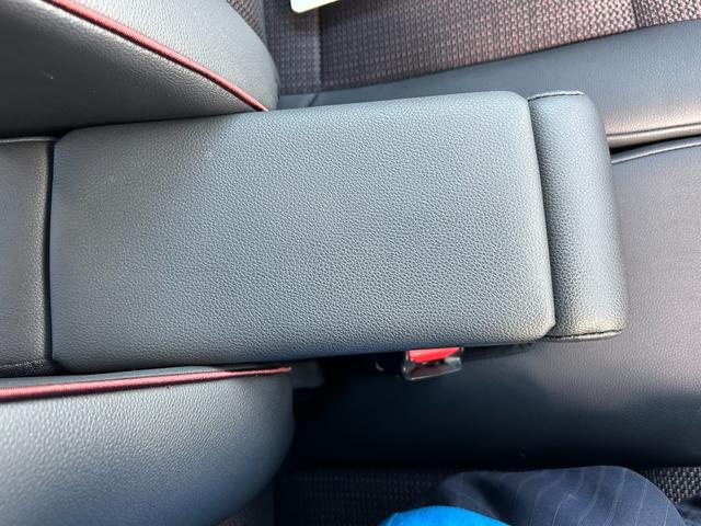 スペーシアカスタム カスタム HYBRID XSターボ 2WD ターボ オートライト バックカメラ オートライト Bluetooth スライドドア 純正ナビ プッシュスタート シートヒーター オートエアコン 衝突被害軽減システム アイドリングストップ 横滑り防止機能(44枚目)