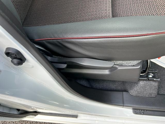 スペーシアカスタム カスタム HYBRID XSターボ 2WD ターボ オートライト バックカメラ オートライト Bluetooth スライドドア 純正ナビ プッシュスタート シートヒーター オートエアコン 衝突被害軽減システム アイドリングストップ 横滑り防止機能(53枚目)