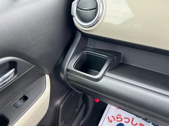 クロスビー HYBRID MZ 4型 4WD 全方位カメラ バックカメラ オートライト プッシュスタート シートヒーター オートエアコン 4WD 衝突被害軽減システム アイドリングストップ 横滑り防止機能 衝突安全ボディ 盗難防止システム(8枚目)