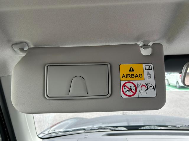 クロスビー HYBRID MZ 4型 4WD 全方位カメラ バックカメラ オートライト プッシュスタート シートヒーター オートエアコン 4WD 衝突被害軽減システム アイドリングストップ 横滑り防止機能 衝突安全ボディ 盗難防止システム(13枚目)