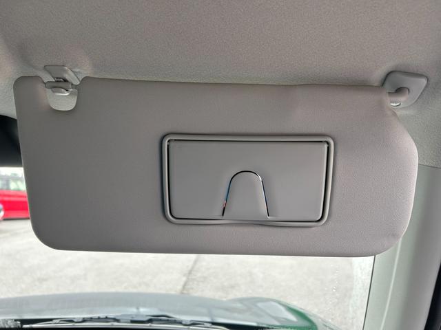 クロスビー HYBRID MZ 4型 4WD 全方位カメラ バックカメラ オートライト プッシュスタート シートヒーター オートエアコン 4WD 衝突被害軽減システム アイドリングストップ 横滑り防止機能 衝突安全ボディ 盗難防止システム(14枚目)