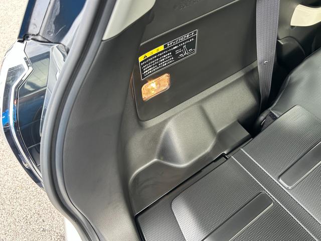 クロスビー HYBRID MZ 4型 4WD 全方位カメラ バックカメラ オートライト プッシュスタート シートヒーター オートエアコン 4WD 衝突被害軽減システム アイドリングストップ 横滑り防止機能 衝突安全ボディ 盗難防止システム(52枚目)