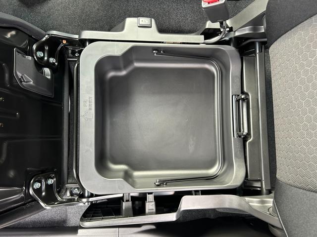 クロスビー HYBRID MZ 4型 4WD 全方位カメラ バックカメラ オートライト プッシュスタート シートヒーター オートエアコン 4WD 衝突被害軽減システム アイドリングストップ 横滑り防止機能 衝突安全ボディ 盗難防止システム(59枚目)