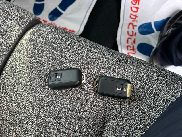 スペーシア ＨＹＢＲＩＤ　Ｇ　２ＷＤ　スライドドア　オートライト　スライドドア　プッシュスタート　シートヒーター　オートエアコン　衝突被害軽減システム　盗難防止システム　衝突安全ボディ　盗難防止システム（27枚目）