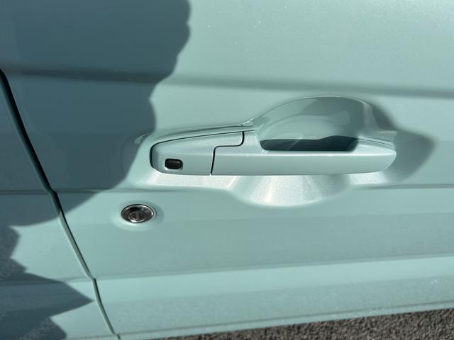 スペーシア ＨＹＢＲＩＤ　Ｇ　２ＷＤ　スライドドア　オートライト　スライドドア　プッシュスタート　シートヒーター　オートエアコン　衝突被害軽減システム　盗難防止システム　衝突安全ボディ　盗難防止システム（37枚目）