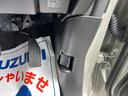ボンネットをあけられます