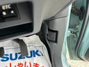 ボンネットをあけられます