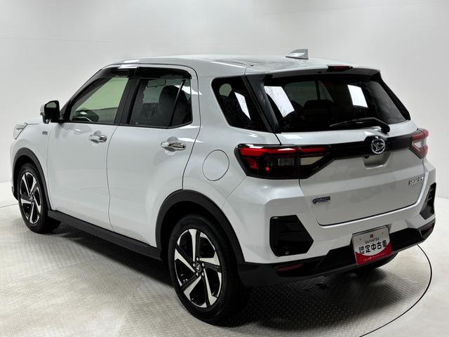 ロッキー プレミアムＧ　ＨＥＶ　カーナビ　全方位カメラ　ドラレコ　ＣＶＴ　シートヒーター　オートライト　オートエアコン　ＬＥＤヘッドランプ　ＬＥＤフォグランプ　クルーズコントロール　バックフォグランプ　ＨＥＶ（11枚目）