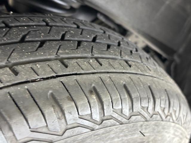 ハイゼットカーゴ クルーズ　ＣＤチューナー　マニュアルエアコン　　　　ＣＶＴ　オートライト（23枚目）