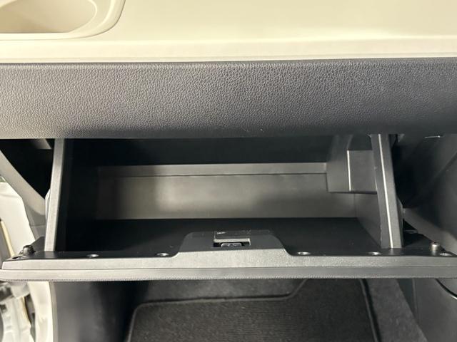 ムーヴキャンバス ストライプスＧターボ　カーナビ　全方位カメラ　ドラレコ　ＥＴＣ　シートヒーター　ターボエンジン　クルーズコントロール　両側電動スライドドア　オートライト　オートエアコン　ＬＥＤヘッドランプ　ＬＥＤフォグランプ　ＣＶＴ（55枚目）