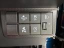 Ｘ　防錆塗装済み　オーディオレス　助手席側パワースライドドア　ステアリングスイッチ　ＵＳＢソケット　両側シートヒーター　ＬＥＤ　オートライト　プッシュスタート　キーフリー　スマートアシスト（21枚目）