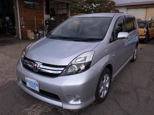 アイシス プラタナ　Ｖセレクション　４ＷＤ　ＣＶＴ　両側電動スライドドア　ナビ　バックカメラ　３列シート　７人乗り　ＨＩＤ　スマートキー　オートエアコン　盗難防止システム　衝突安全ボディ　ＡＢＳ　エアバッグ　アルミ　フル装備（5枚目）