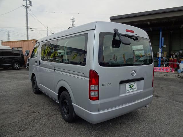 DX ワンオーナー タイヤ4本新品 10人乗 記録簿 4WD(15枚目)