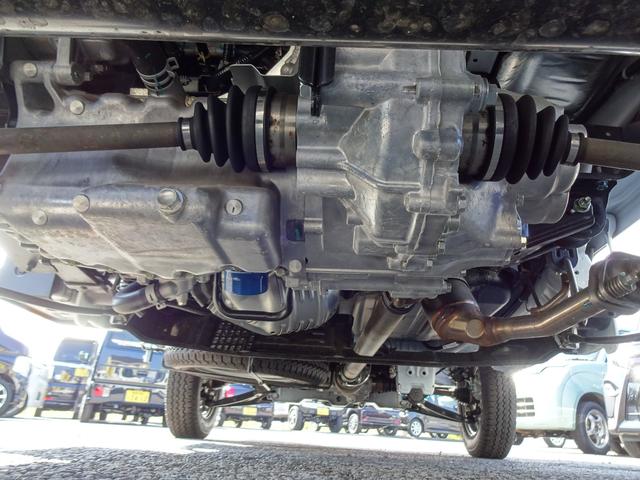 SDX 届出済み未使用車 エアコン 5MT 4WD ABS(17枚目)