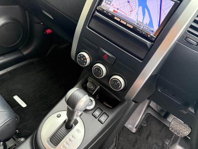 エクストレイル ２０Ｘｔｔ　禁煙車　ＳＤナビ　フルセグＴＶ　４ＷＤ　Ｂｌｕｅｔｏｏｔｈ付　前後ドライブレコーダー　クルーズコントロール　タイヤ４本新品　フル装備　Ｗエアバック　スマートキー　ＥＴＣ　１８インチアルミ（35枚目）