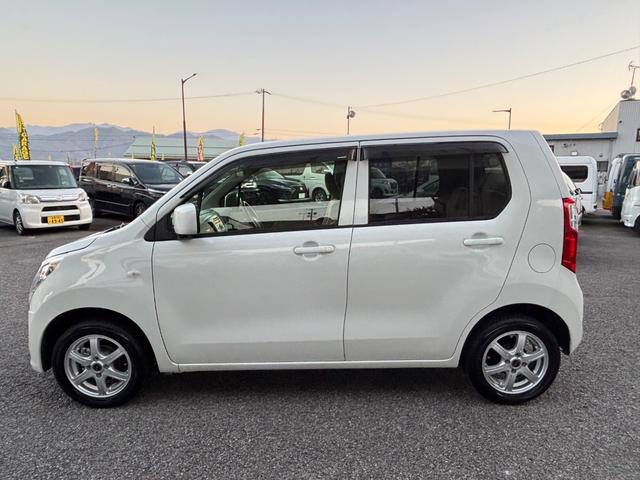 ワゴンR FX 禁煙車 記録簿 4WD フル装備 Wエアバック キーレス ABS シートヒーター フルフラットシート アイドリングストップ 電動格納ミラー 14インチアルミホイール(7枚目)