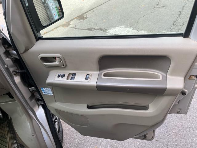エブリイ ＰＣ　車検２年付き　アルミホイール　キーレス　ＥＴＣ　４ＷＤ　５速マニュアル　ＣＤプレイヤー（7枚目）