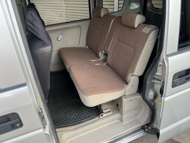 エブリイ ＰＣ　車検２年付き　アルミホイール　キーレス　ＥＴＣ　４ＷＤ　５速マニュアル　ＣＤプレイヤー（17枚目）