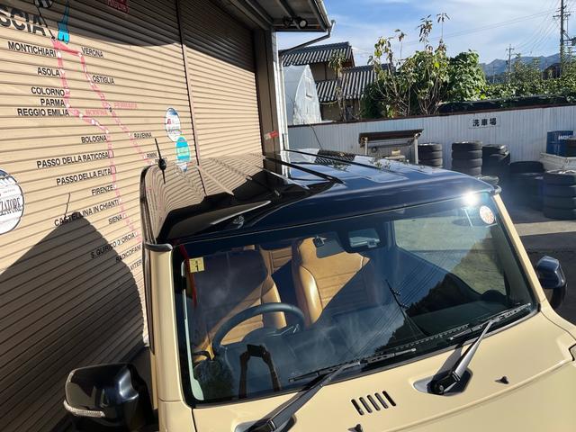 ジムニー XC 中古純正アルミスタッドレスセット付 エンジンスターター 社外アルミホイール オフロードタイヤ オプショングリル 革調社外シートカバー 8インチナビ バックカメラ アクティブクルコン シートヒーター(5枚目)