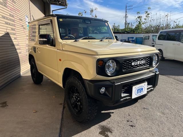 ジムニー XC 中古純正アルミスタッドレスセット付 エンジンスターター 社外アルミホイール オフロードタイヤ オプショングリル 革調社外シートカバー 8インチナビ バックカメラ アクティブクルコン シートヒーター(6枚目)