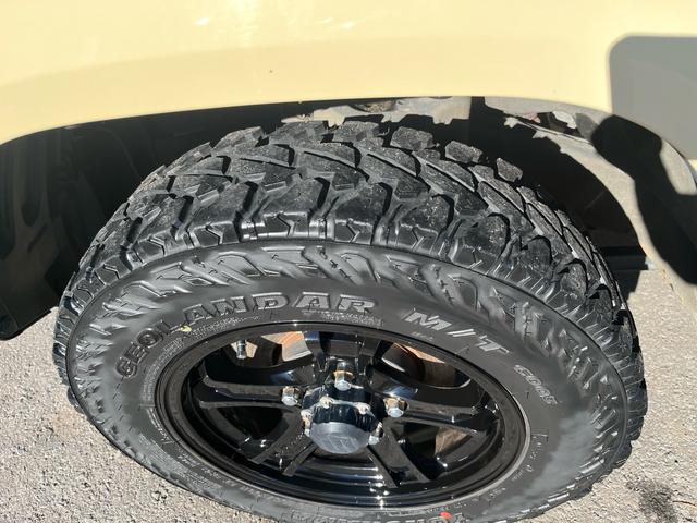 ジムニー XC 中古純正アルミスタッドレスセット付 エンジンスターター 社外アルミホイール オフロードタイヤ オプショングリル 革調社外シートカバー 8インチナビ バックカメラ アクティブクルコン シートヒーター(29枚目)