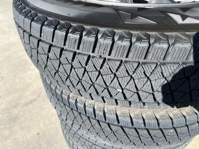 ジムニー XC 中古純正アルミスタッドレスセット付 エンジンスターター 社外アルミホイール オフロードタイヤ オプショングリル 革調社外シートカバー 8インチナビ バックカメラ アクティブクルコン シートヒーター(45枚目)