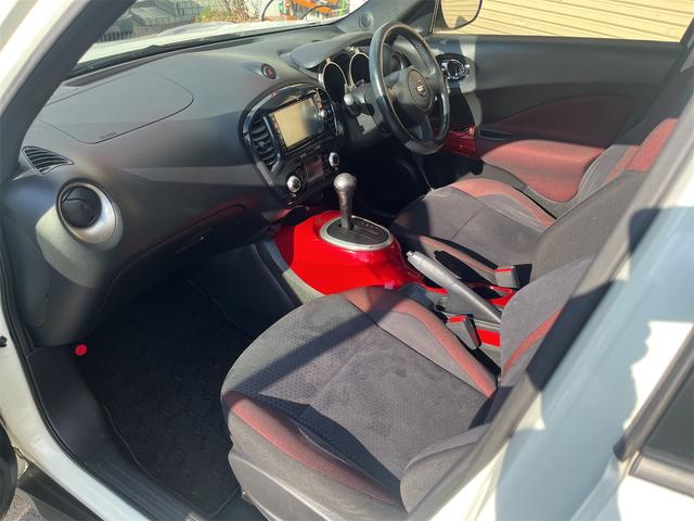 ジューク 15RX タイプV 車検2年付き 中古スタッドレスセット付き 純正ナビ TV Bluetooth リアスポイラー プッシュスタート スペアキー オートエアコン 社外17インチアルミホイール(15枚目)