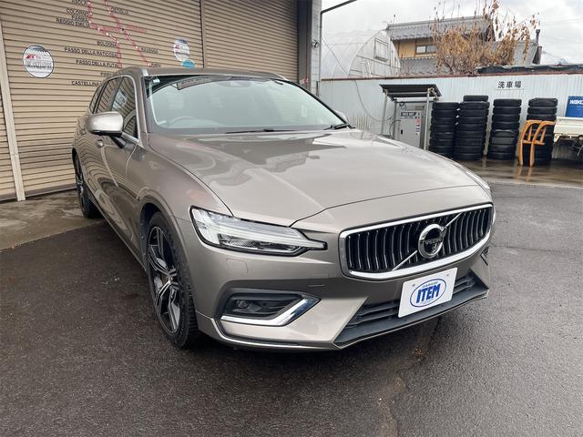 Ｖ６０ Ｔ５　インスクリプション　パイロットアシスト　アクティブクルコン　ハーマンカードンプレミアムオーディオ　マッサージ機能　シートヒーター　シートクーラー　前後純正ドライブレコーダー　ブラウンレザーシート　アラウンドビューモニター（5枚目）