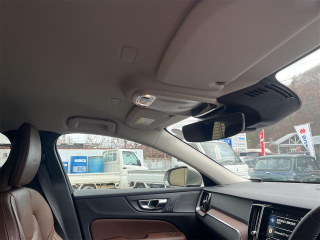 Ｖ６０ Ｔ５　インスクリプション　パイロットアシスト　アクティブクルコン　ハーマンカードンプレミアムオーディオ　マッサージ機能　シートヒーター　シートクーラー　前後純正ドライブレコーダー　ブラウンレザーシート　アラウンドビューモニター（16枚目）