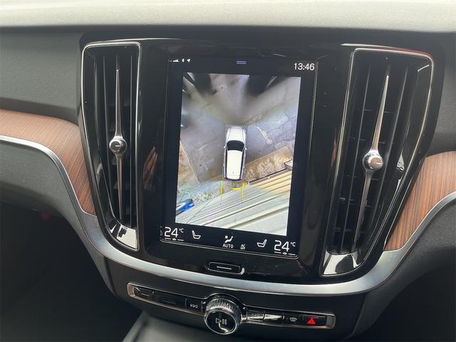 Ｖ６０ Ｔ５　インスクリプション　パイロットアシスト　アクティブクルコン　ハーマンカードンプレミアムオーディオ　マッサージ機能　シートヒーター　シートクーラー　前後純正ドライブレコーダー　ブラウンレザーシート　アラウンドビューモニター（25枚目）