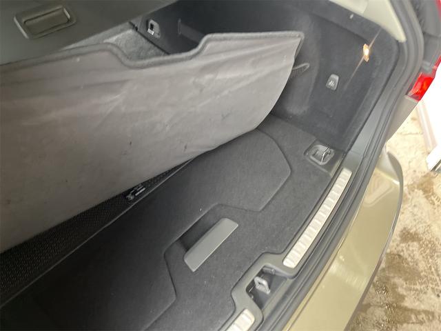 Ｖ６０ Ｔ５　インスクリプション　パイロットアシスト　アクティブクルコン　ハーマンカードンプレミアムオーディオ　マッサージ機能　シートヒーター　シートクーラー　前後純正ドライブレコーダー　ブラウンレザーシート　アラウンドビューモニター（50枚目）