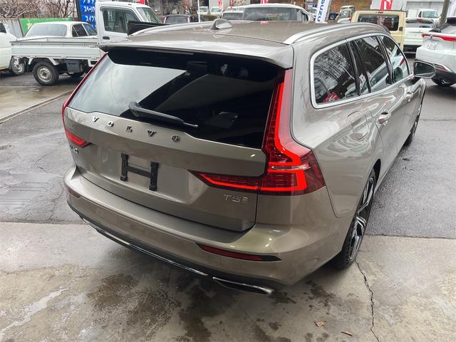 Ｖ６０ Ｔ５　インスクリプション　パイロットアシスト　アクティブクルコン　ハーマンカードンプレミアムオーディオ　マッサージ機能　シートヒーター　シートクーラー　前後純正ドライブレコーダー　ブラウンレザーシート　アラウンドビューモニター（54枚目）