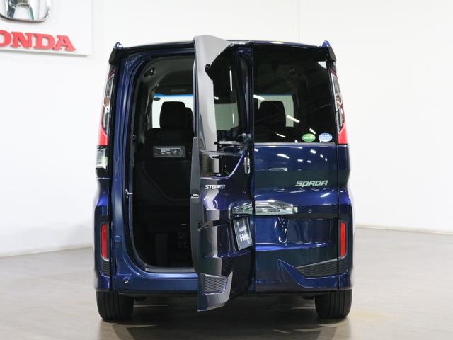 ステップワゴンスパーダ スパーダホンダセンシング ギャザズメモリーナビ フルセグ DVD(13枚目)