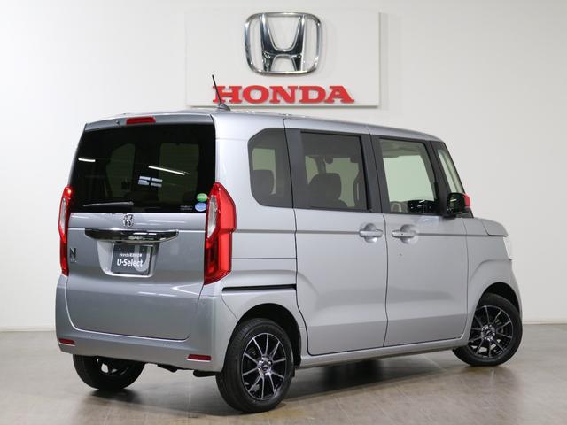 斜め後ろの画像です。