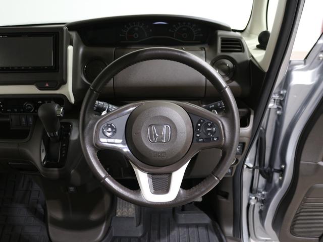 ホンダセンシング装備で高速道路も快適です。