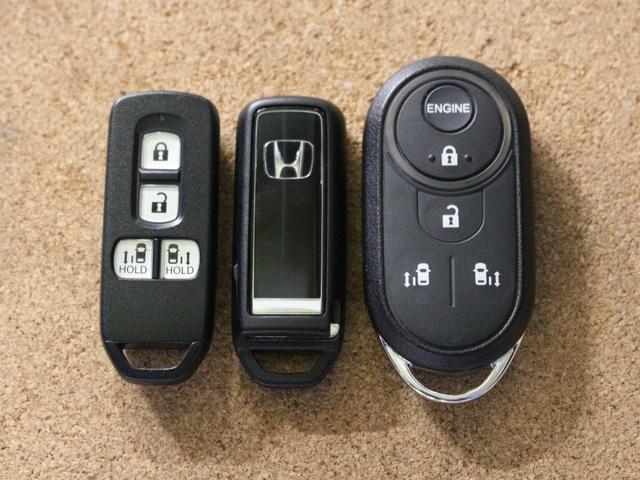 N-BOXカスタム G・Lターボホンダセンシング ギャザズメモリーナビ フルセグ DVD リアカメラ ETC ドラレコ 両側電動スライドドア LEDヘッドライト アルミホイール(24枚目)