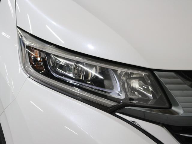 �k�d�c�w�b�h���C�g�ł��B