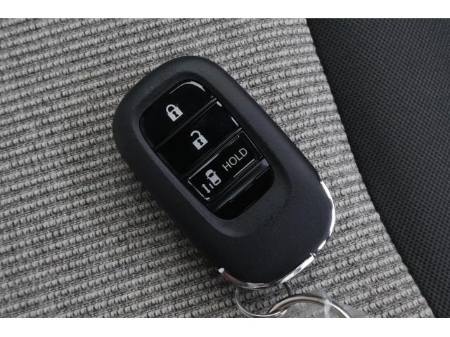 ベースグレード　両側スライド片側電動ドア　Ｈｏｎｄａ　ＳＥＮＳＩＮＧ　車検Ｒ９．１月　ＬＥＤヘッドライト　アイドリングストップ　クルーズコントロール　Ｐセンサー(16枚目)