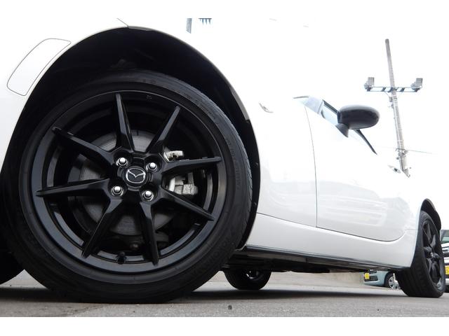 ロードスター Ｓスペシャルパッケージ　オープンカー　ＥＴＣ　ナビ　クリアランスソナー　レーンアシスト　衝突被害軽減システム　オートライト　ＬＥＤヘッドランプ　６ＭＴ　スマートキー　アイドリングストップ　シートヒーター　アルミホイール（20枚目）