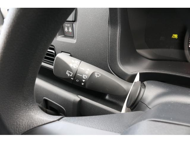 ハイゼットカーゴ ＤＸ　届出済未使用　４ＷＤ　軽バン　ＣＶＴ　衝突被害軽減システム　クリアランスソナー　両側スライドドア　キーレスエントリー　アイドリングストップ　オートライト　ＥＳＣ　パワーステアリング　パワーウィンドウ（7枚目）