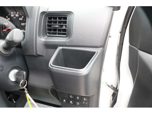 ハイゼットカーゴ ＤＸ　届出済未使用　４ＷＤ　軽バン　ＣＶＴ　衝突被害軽減システム　クリアランスソナー　両側スライドドア　キーレスエントリー　アイドリングストップ　オートライト　ＥＳＣ　パワーステアリング　パワーウィンドウ（10枚目）