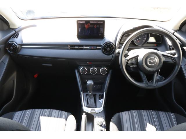 ＭＡＺＤＡ２ １５Ｓ　スマートエディション　４ＷＤ　ワンオーナー　ＥＴＣ　全周囲カメラ　ナビ　ＢＳＭ　クリアランスソナー　レーンアシスト　衝突被害軽減システム　オートライト　ＬＥＤヘッドランプ　スマートキー　アイドリングストップ（2枚目）